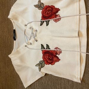 Cropped Zaful Embroidered Crop Top